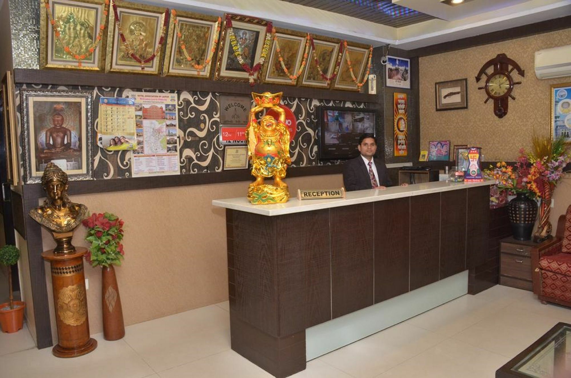 ג'איפור Hotel Jinendra Inn מראה חיצוני תמונה