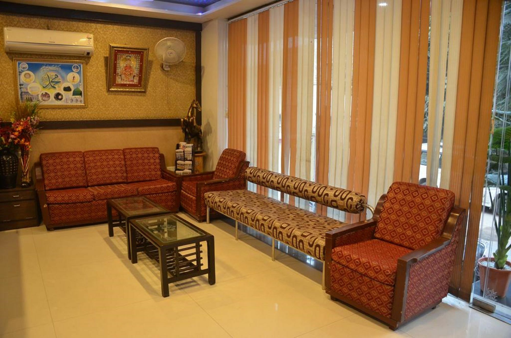 ג'איפור Hotel Jinendra Inn מראה חיצוני תמונה